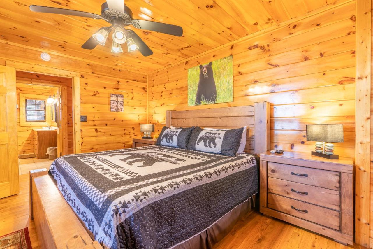 Comfort Cabin Bearway To Heaven W Private Hot Tub Pigeon Forge Exterior foto
