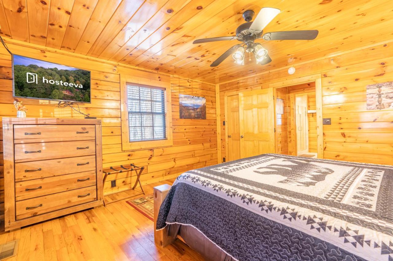 Comfort Cabin Bearway To Heaven W Private Hot Tub Pigeon Forge Exterior foto